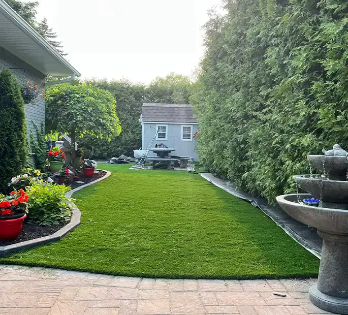 synthetic grass at home in toronto